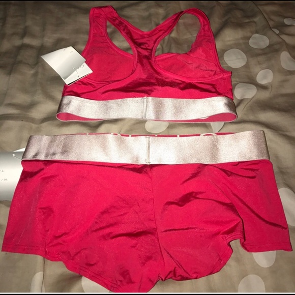 Sports Bra & Boys Shorts. Bundle - Picture 2 of 6